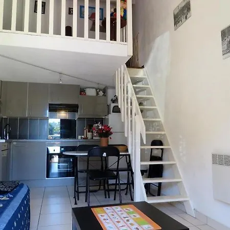 Villa Coquette Bien Equipee Avec Et Mezzanine