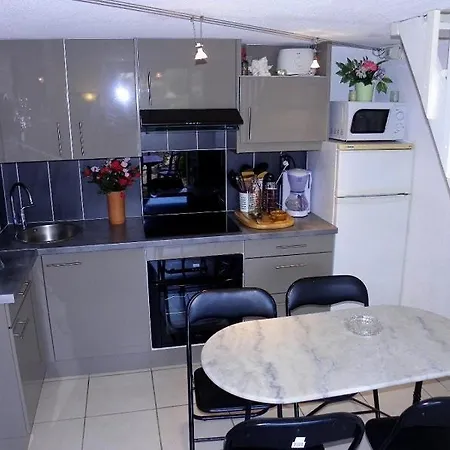 Villa Coquette Bien Equipee Avec Et Mezzanine